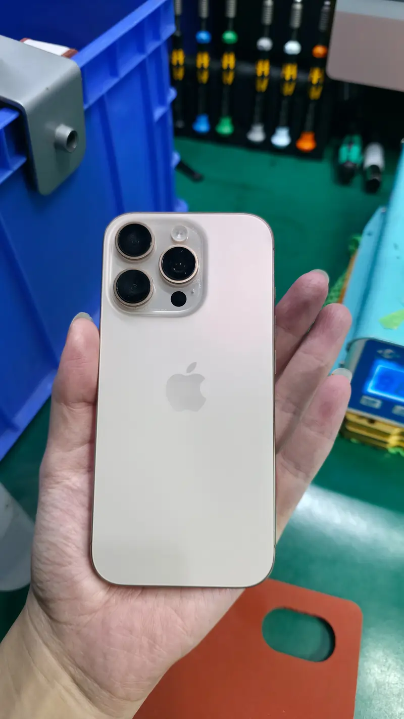 Cross-Border Customer Saves Big on iPhone 16 Pro Repair